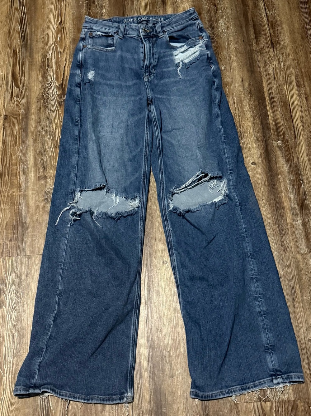American Eagle Super High Rise Baggy Wide Leg Jeans Women's 2 Distressed Denim